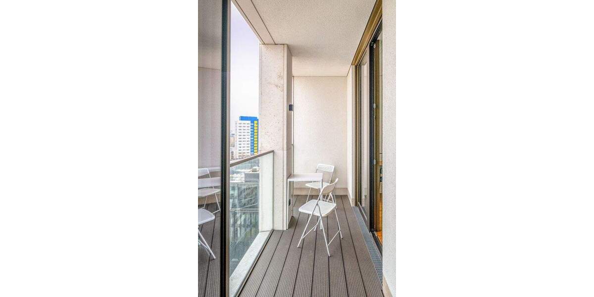 Etagenwohnung Berlin Mitte - 2 Zimmer, 67 m&sup2;, 1.750&euro; | Angebot:25709816