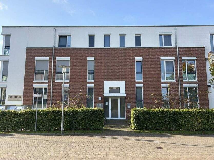 Moderne 2 ZKB Wohnung Nähe Flötenteich sucht zum 01.01.2026 neue Mieter! 2 zimmer