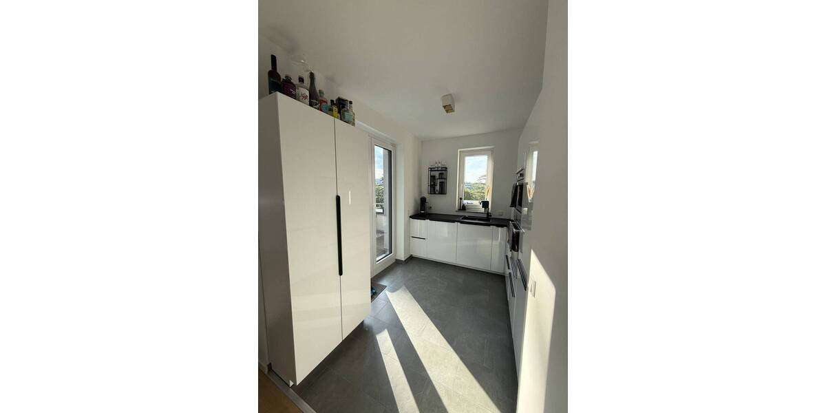 Etagenwohnung Freital - 2 Zimmer, 67 m&sup2;, 850&euro; | Angebot:26880498