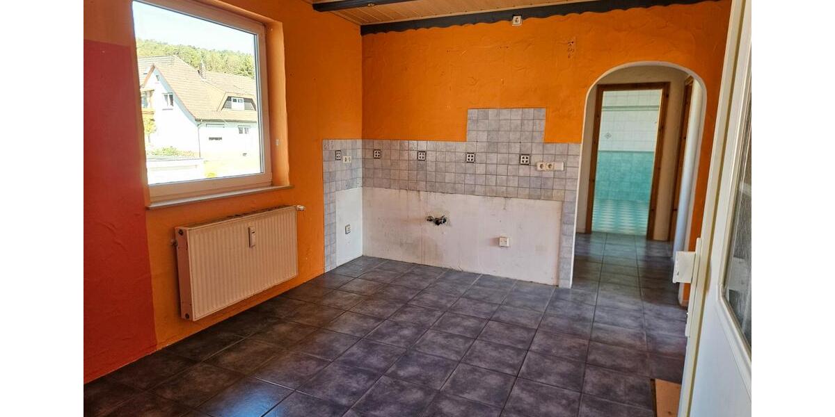 Maisonettenwohnung Ebersdorf bei Coburg - 6 Zimmer, 140 m&sup2;, 1.120&euro; | Angebot:26552554