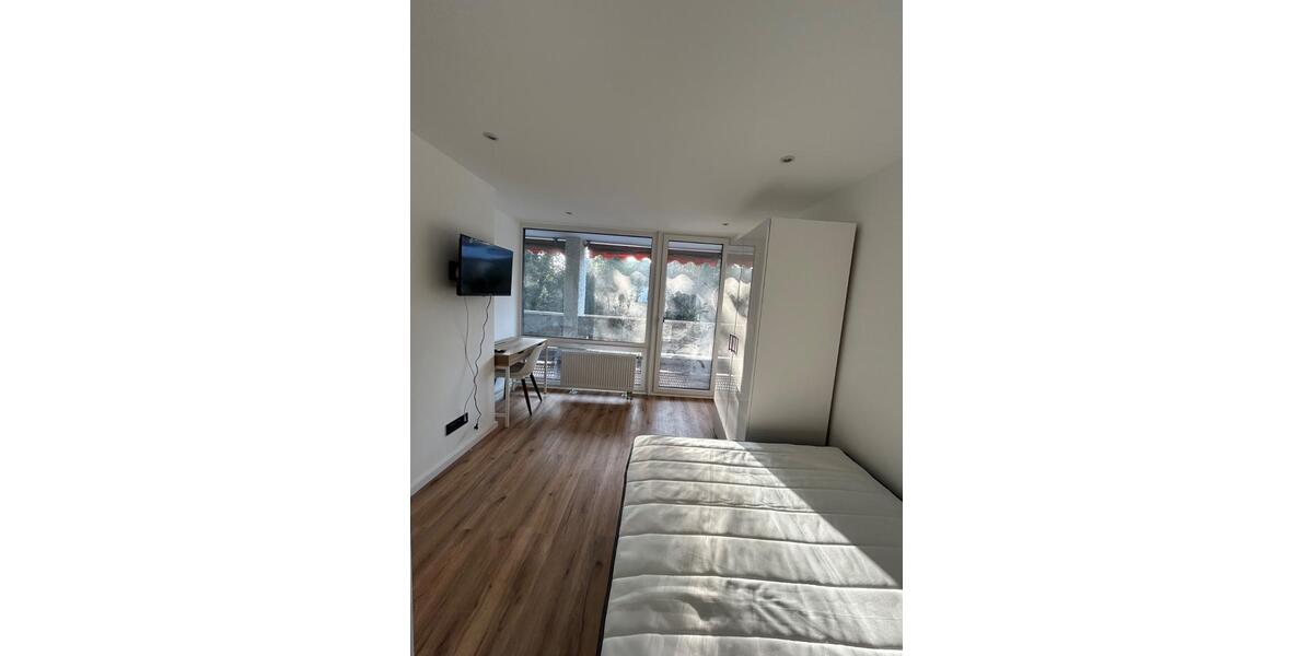 Wohnen auf Zeit München Trudering-Riem - 1 Zimmer, 10 m&sup2;, 780&euro; | Angebot:25756737