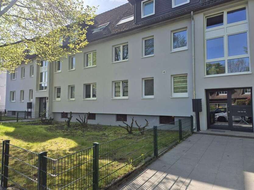 Wohnung zum Mieten in Hamburg Bramfeld 1.184 € 74 m²