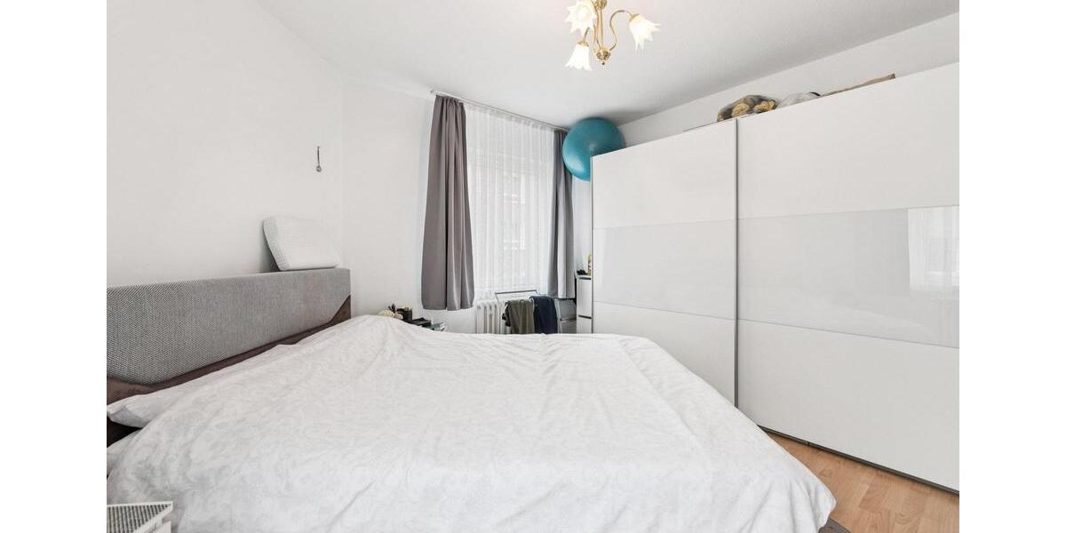 Etagenwohnung Essen Südviertel - 5.5 Zimmer, 110 m&sup2;, 1.650&euro; | Angebot:26547022