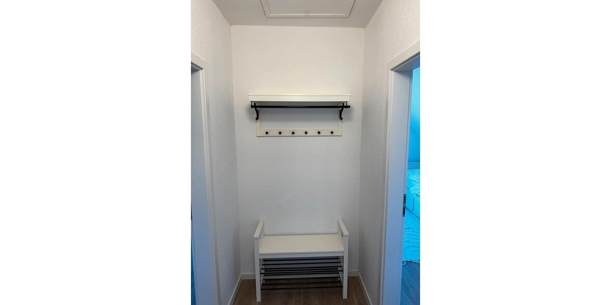 Wohnen auf Zeit Oldenburg Bloherfelde - 9 Zimmer, 18 m&sup2;, 400&euro; | Angebot:26635722