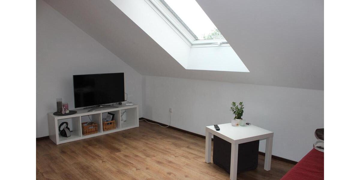 Etagenwohnung Adlkofen - 4 Zimmer, 65 m&sup2;, 300&euro; | Angebot:26120696