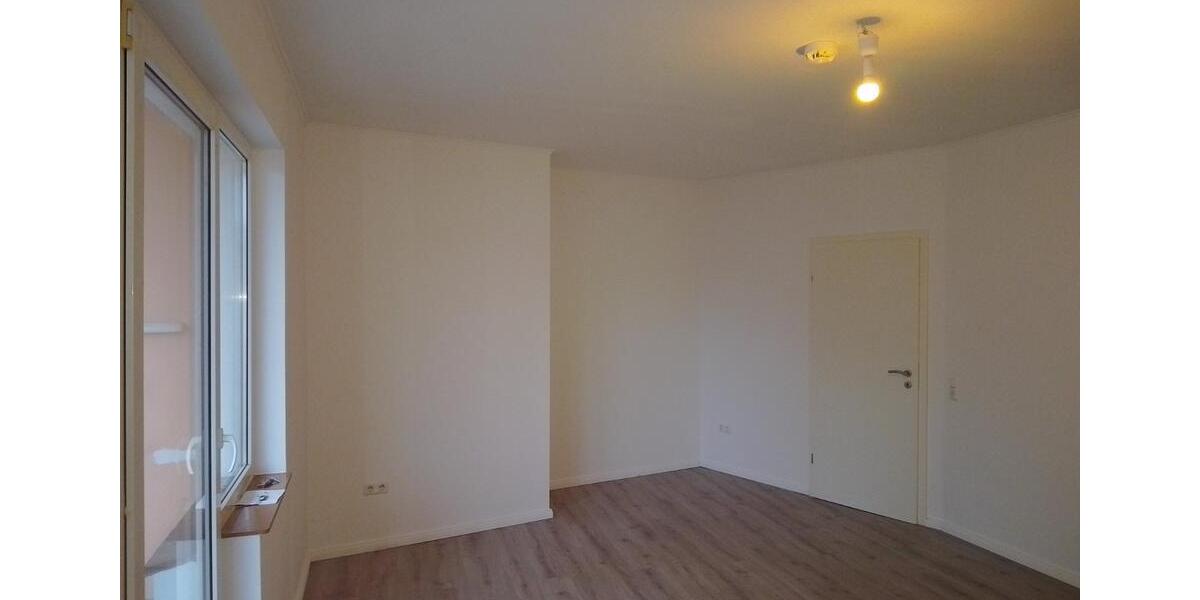 Etagenwohnung Bremerhaven - 1 Zimmer, 43 m&sup2;, 273&euro; | Angebot:24373026