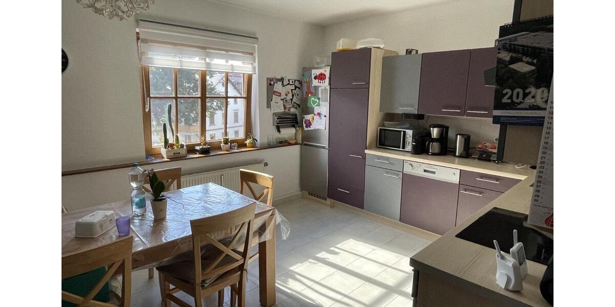 Etagenwohnung Thalheim/Erzgebirge Erzgebirge - 4 Zimmer, 125 m&sup2;, 800&euro; | Angebot:25718592