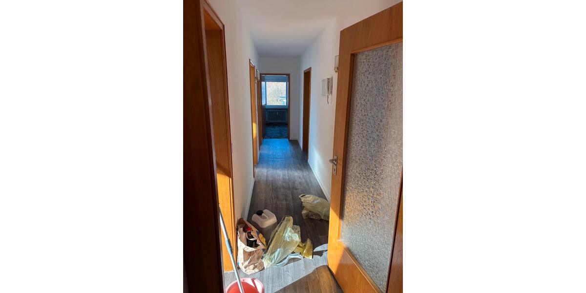 Dachgeschoßwohnung Heubach - 5 Zimmer, 100 m&sup2;, 1.230&euro; | Angebot:24688271