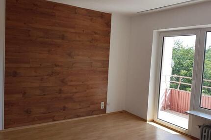 Wohnung Hardheim - 3 Zimmer, 70 m&sup2;, 650&euro; | Angebot:25917317