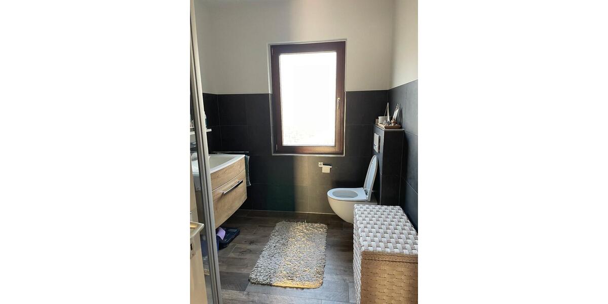 2-Zimmer-Whg. mit Loggia in Hameln, OT Klein Berkel, inkl. Garage 2 zimmer