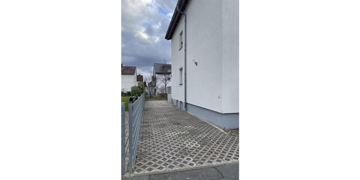 Etagenwohnung Griesheim - 3 Zimmer, 85 m&sup2;, 1.250&euro; | Angebot:24730531