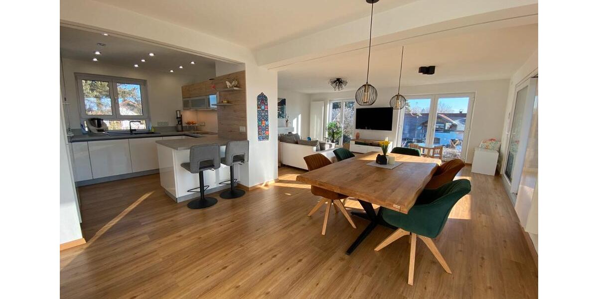 Einfamilienhaus Marktoberdorf - 5 Zimmer, 180 m&sup2;, 2.050&euro; | Angebot:26383339
