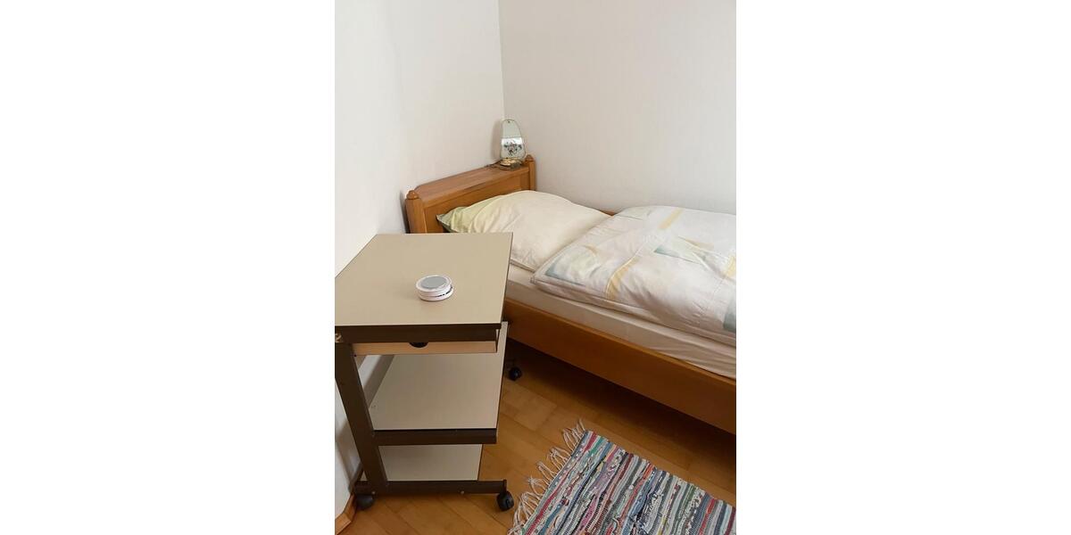 Wohnen auf Zeit Neukirchen vorm Wald - 1 Zimmer, 20 m&sup2;, 250&euro; | Angebot:24629980