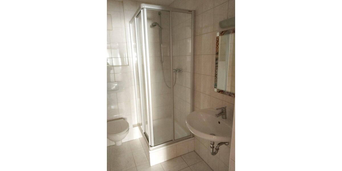 Etagenwohnung Kornwestheim - 3 Zimmer, 68 m&sup2;, 979&euro; | Angebot:26034292