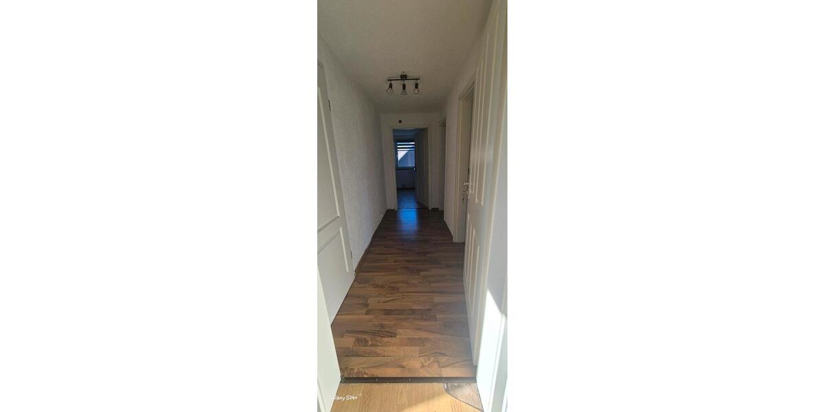 Etagenwohnung Steffenberg - 3 Zimmer, 65 m&sup2;, 500&euro; | Angebot:26387637