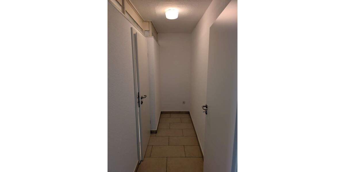 Etagenwohnung Wiehl Bielstein - 2 Zimmer, 85 m&sup2;, 850&euro; | Angebot:25266830