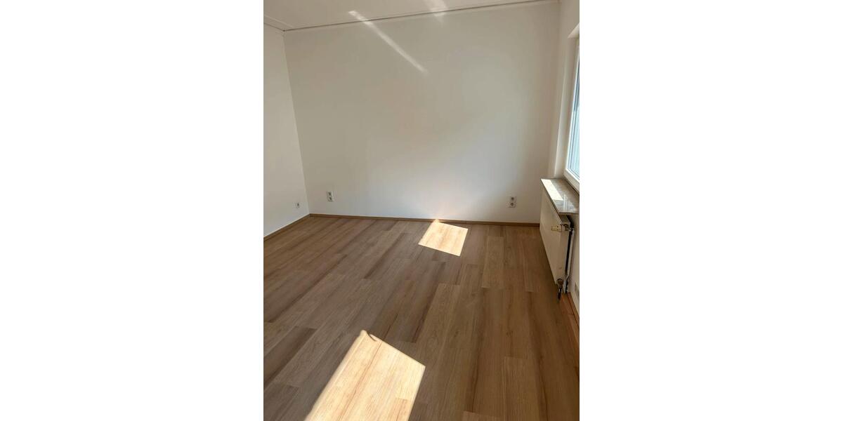Etagenwohnung Rüdesheim am Rhein - 3 Zimmer, 84 m&sup2;, 1.200&euro; | Angebot:26155181