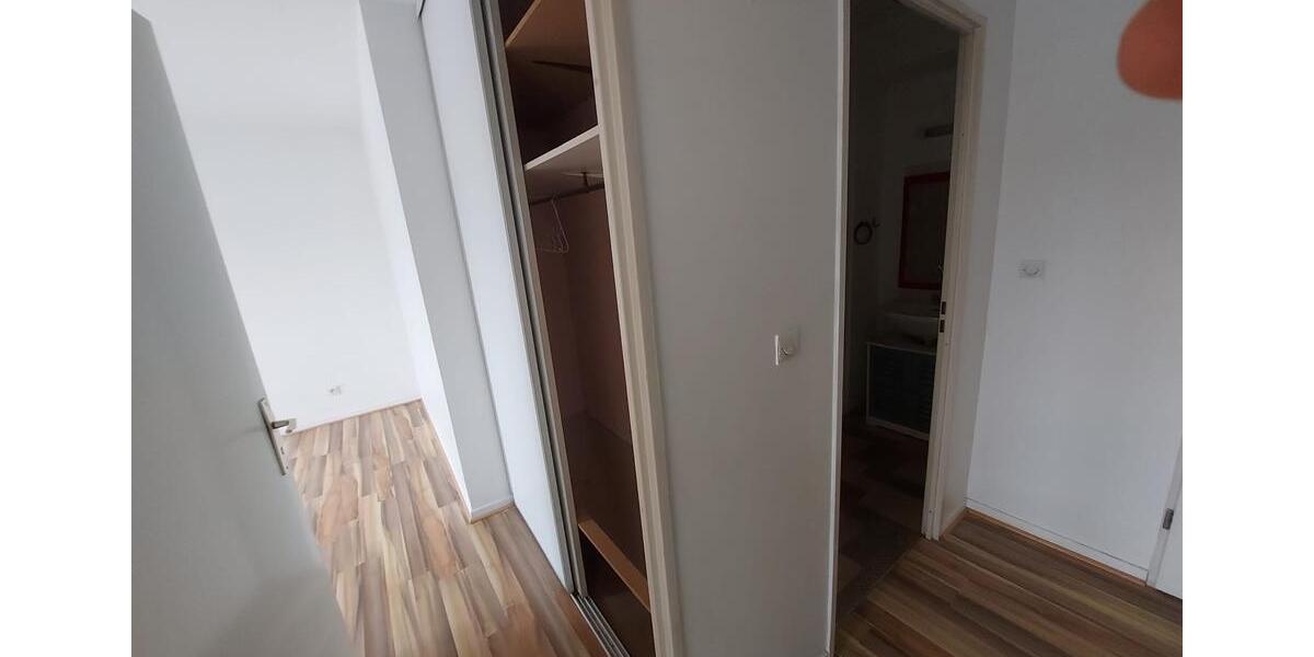 Etagenwohnung Kehl - 3 Zimmer, 75 m&sup2;, 750&euro; | Angebot:26440273