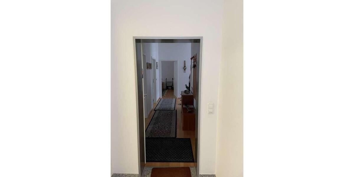Dachgeschoßwohnung Bad Dürrheim - 2 Zimmer, 78 m&sup2;, 975&euro; | Angebot:26528700