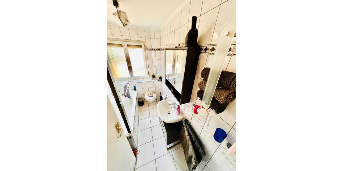 Etagenwohnung Pforzheim Eutingen - 3 Zimmer, 80 m&sup2;, 650&euro; | Angebot:24466303