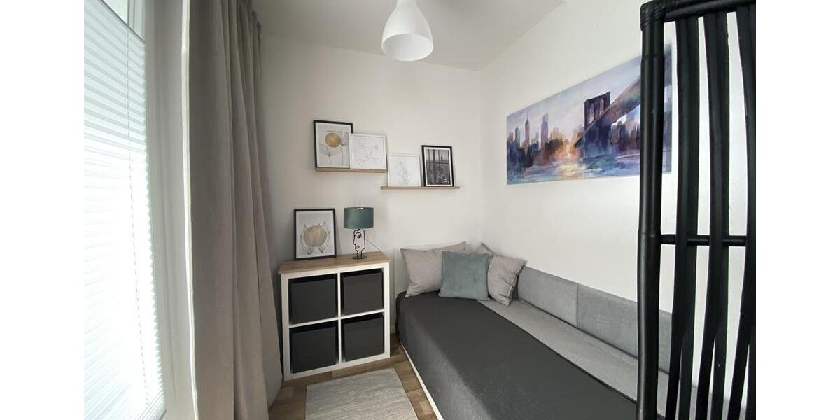 Etagenwohnung Reichenbach im Vogtland - 1 Zimmer, 34 m&sup2;, 270&euro; | Angebot:26008286