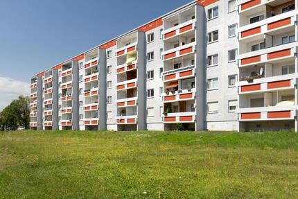 Wohnung Halle (Saale) Silberhöhe - 3 Zimmer, 56 m&sup2;, 210&euro; | Angebot:25990004