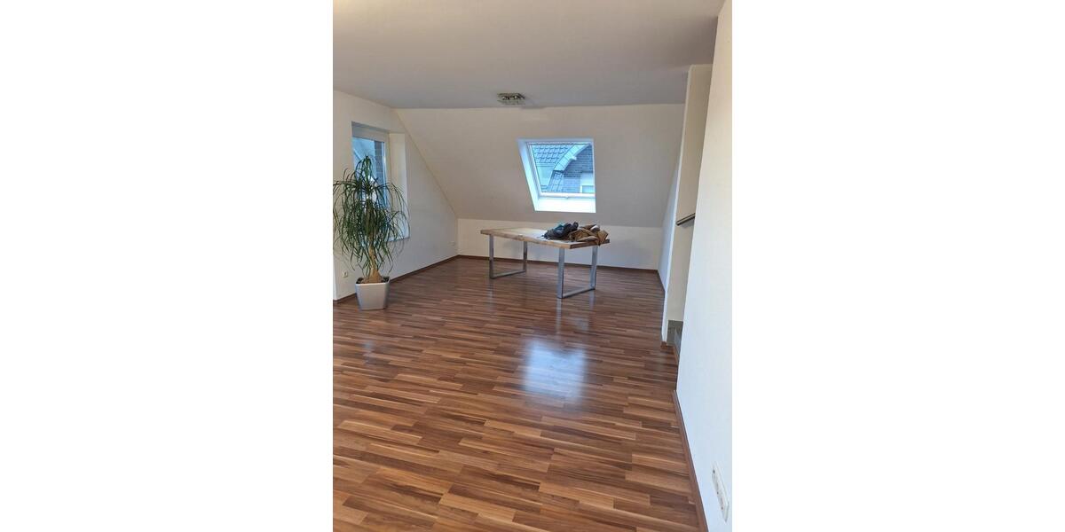 Maisonettenwohnung Aldenhoven - 3 Zimmer, 95 m&sup2;, 860&euro; | Angebot:24713892
