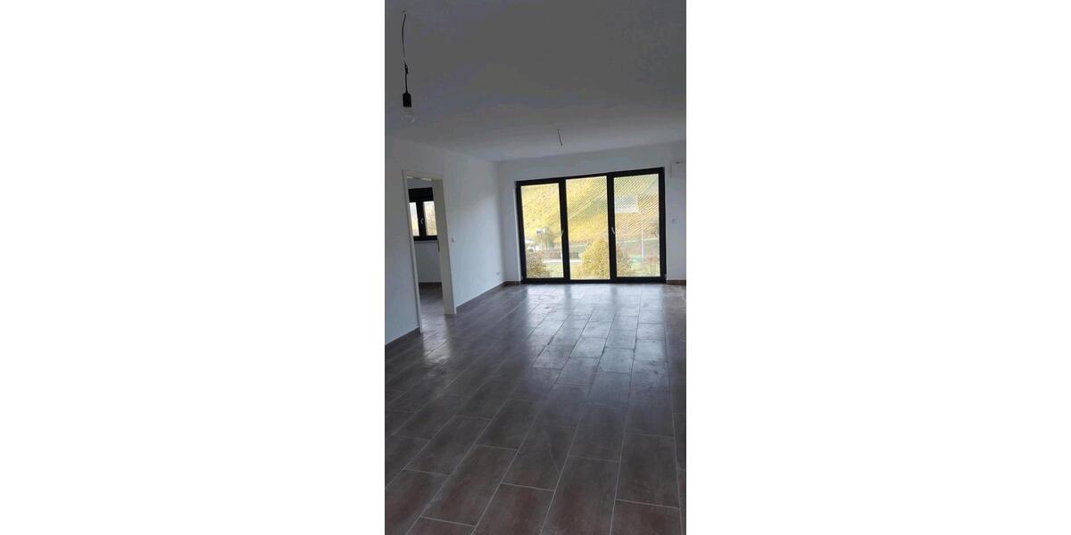Etagenwohnung Osburg - 4 Zimmer, 100 m&sup2;, 800&euro; | Angebot:26701694