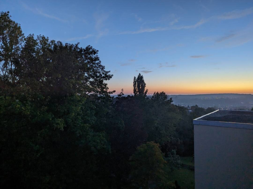 Sehr helle sanierte vollmöblierte Wohnung in Zweibrücken