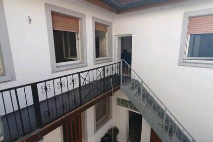 Wohnung Alzey - 2 Zimmer, 65 m&sup2;, 900&euro; | Angebot:26265787