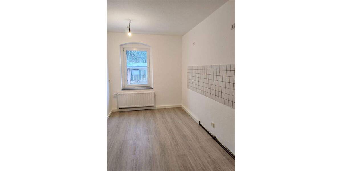 Etagenwohnung Oederan Lößnitztal - 3 Zimmer, 80 m&sup2;, 480&euro; | Angebot:25146580