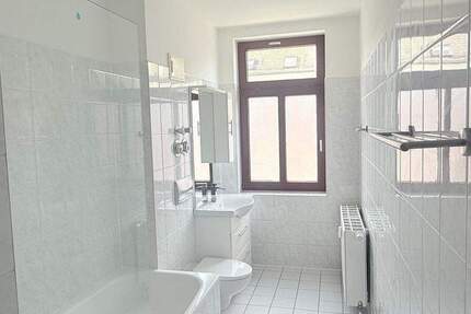 Zimmer Chemnitz Gablenz - 3 Zimmer, 71 m&sup2;, 394&euro; | Angebot:26540799