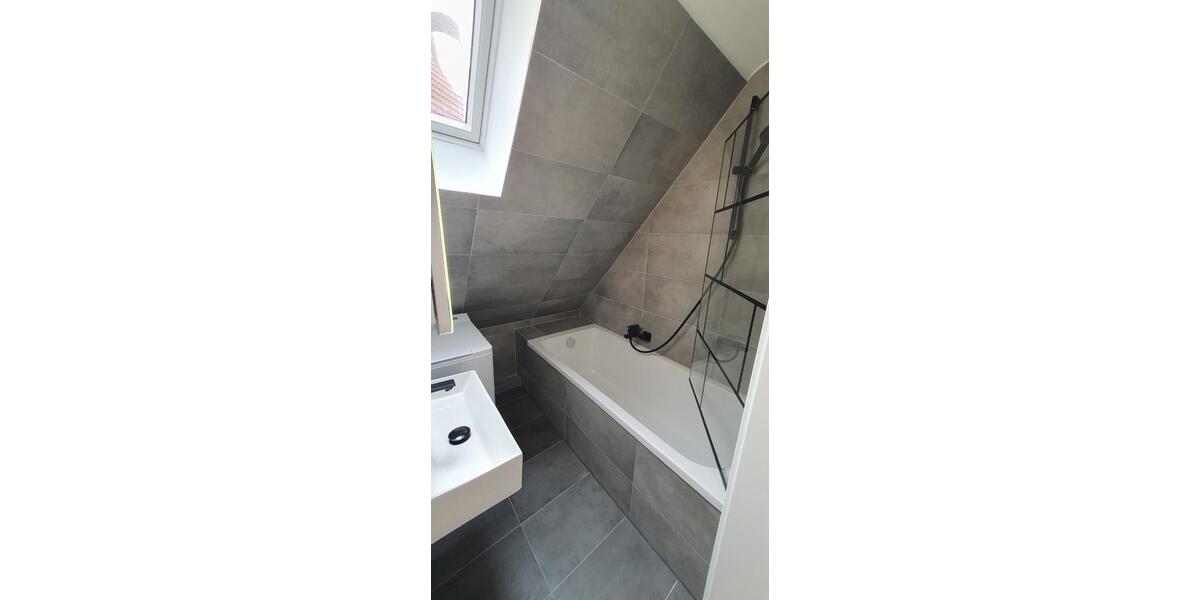 Wohnen auf Zeit Ditzingen - 1 Zimmer, 85 m&sup2;, 590&euro; | Angebot:26495027
