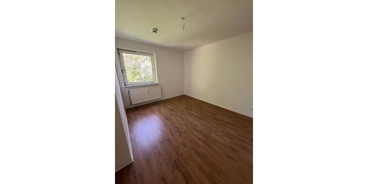 Etagenwohnung Salzgitter Ortschaft Ost - 2 Zimmer, 55 m&sup2;, 385&euro; | Angebot:26490403