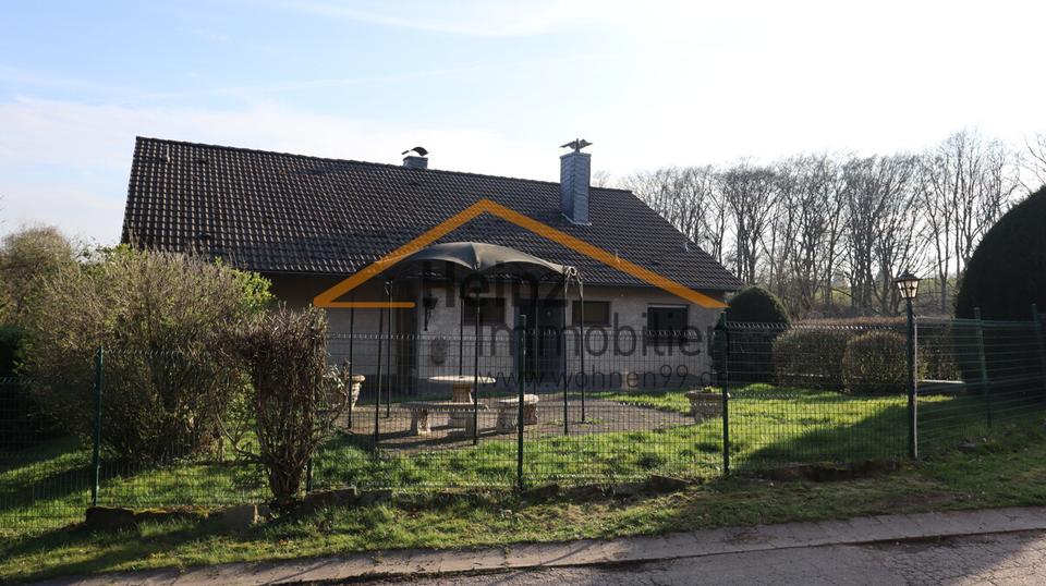 Einfamilienhaus Kürten - 8 Zimmer, 287 m&sup2;, 2.495&euro; | Angebot:26461516