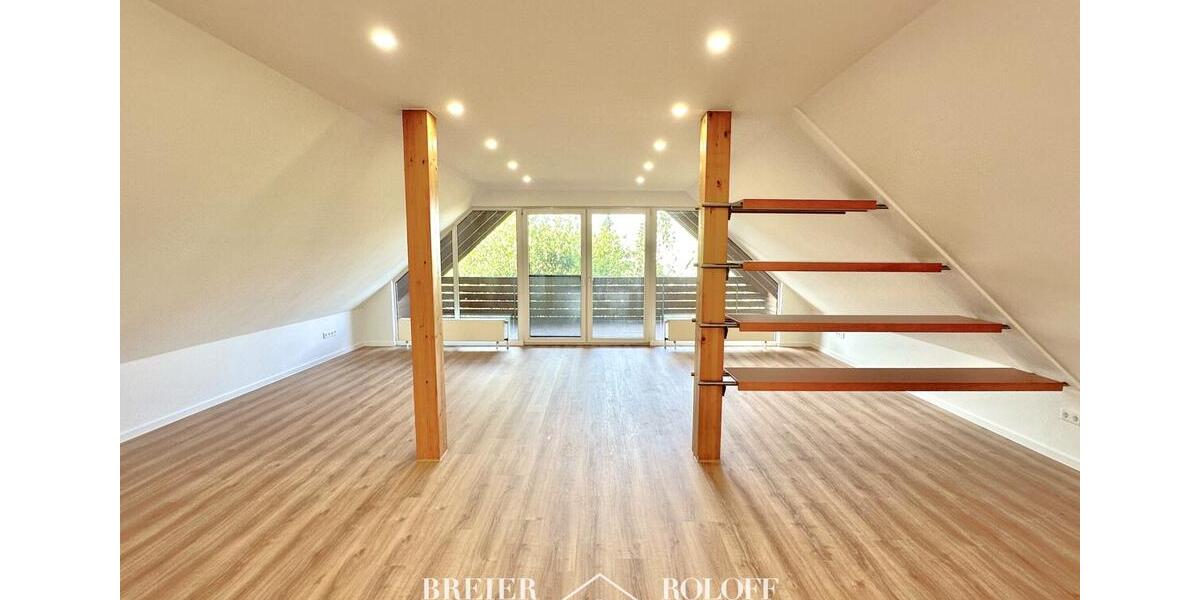 Dachgeschoßwohnung Bückeburg - 3.5 Zimmer, 140 m&sup2;, 1.190&euro; | Angebot:26235138