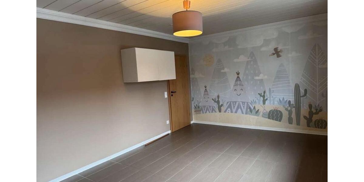 Maisonettenwohnung Ludwigshafen am Rhein Edigheim - 5 Zimmer, 130 m&sup2;, 1.850&euro; | Angebot:25655461