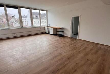 1-Zi.-Loftcharme mit 57 m² in ehemaliger Fabrik v. Sankt Georgen 1 zimmer