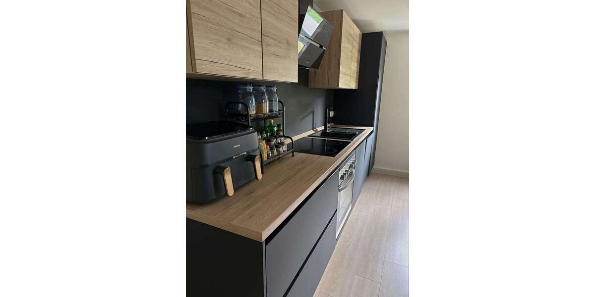 Etagenwohnung Siegen - 2 Zimmer, 64 m&sup2;, 650&euro; | Angebot:26618447