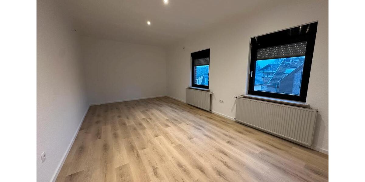 Dachgeschoßwohnung Erftstadt - 2 Zimmer, 70 m&sup2;, 730&euro; | Angebot:25111748