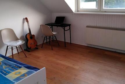 Wohnen auf Zeit Bonn Dottendorf - 4 Zimmer, 14 m&sup2;, 410&euro; | Angebot:26699140
