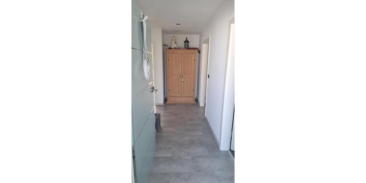 Erdgeschoßwohnung Bad Schwalbach - 2 Zimmer, 130 m&sup2;, 1.350&euro; | Angebot:26577808