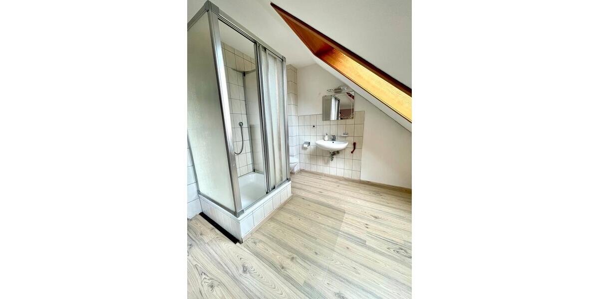 Reihenhaus Weil der Stadt - 5 Zimmer, 137 m&sup2;, 1.890&euro; | Angebot:26633031
