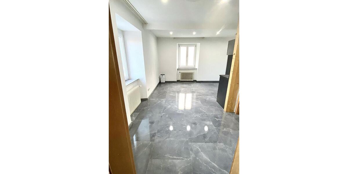 Etagenwohnung Waldshut-Tiengen Tiengen - 1 Zimmer, 32 m&sup2;, 510&euro; | Angebot:26225070