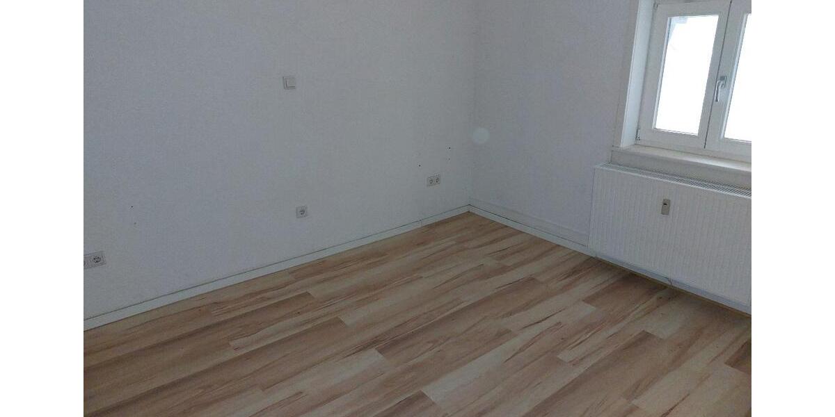 Erdgeschoßwohnung Calden - 4 Zimmer, 100 m&sup2;, 750&euro; | Angebot:26194614