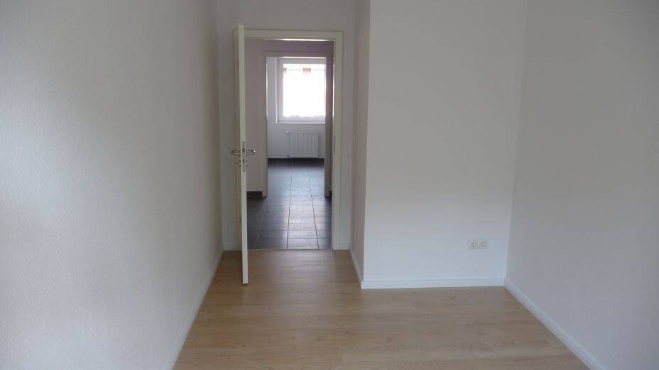 Renovierte 3-Zimmer-Wohnung in Kiel Hohwachter Weg 4