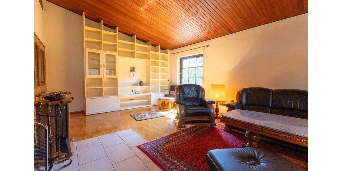 Einfamilienhaus Aurich - 4 Zimmer, 146 m&sup2;, 1.450&euro; | Angebot:24813077