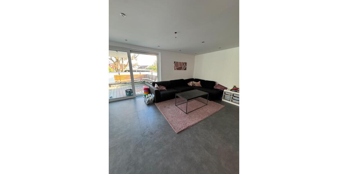 Etagenwohnung Obersulm - 3.5 Zimmer, 109 m&sup2;, 1.600&euro; | Angebot:26648289