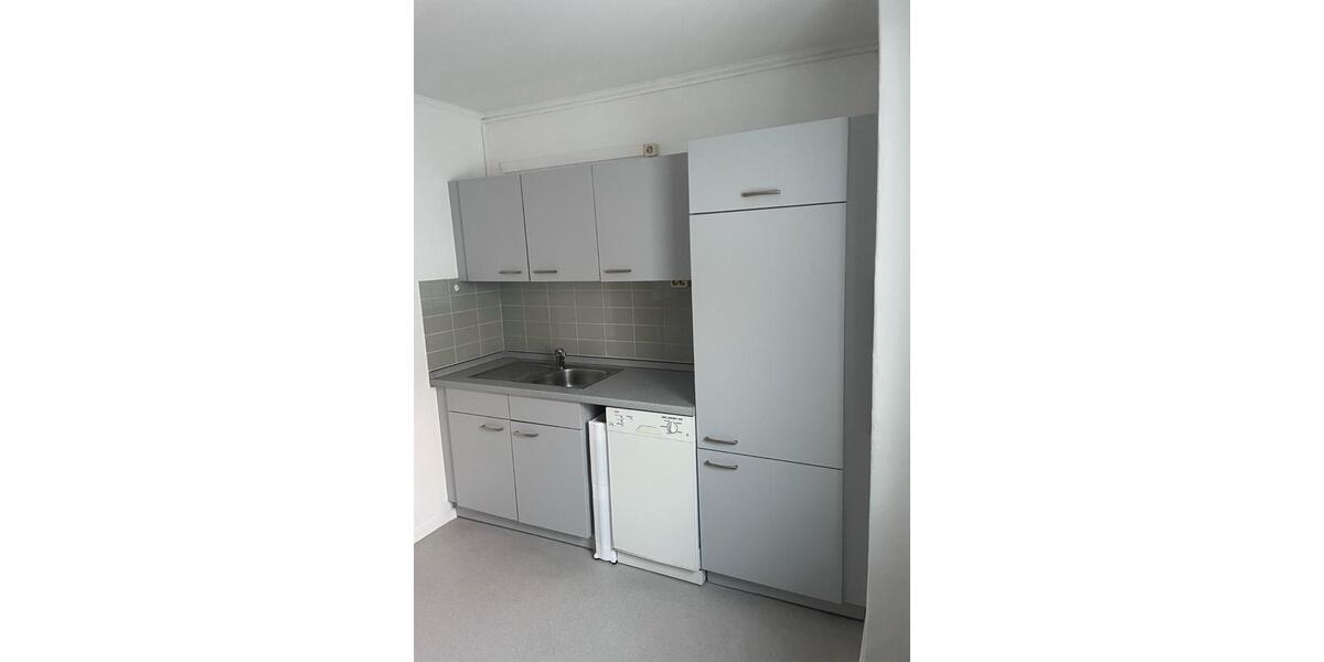 Dachgeschoßwohnung Lübeck Sankt Jürgen - 2 Zimmer, 60 m&sup2;, 720&euro; | Angebot:26420845