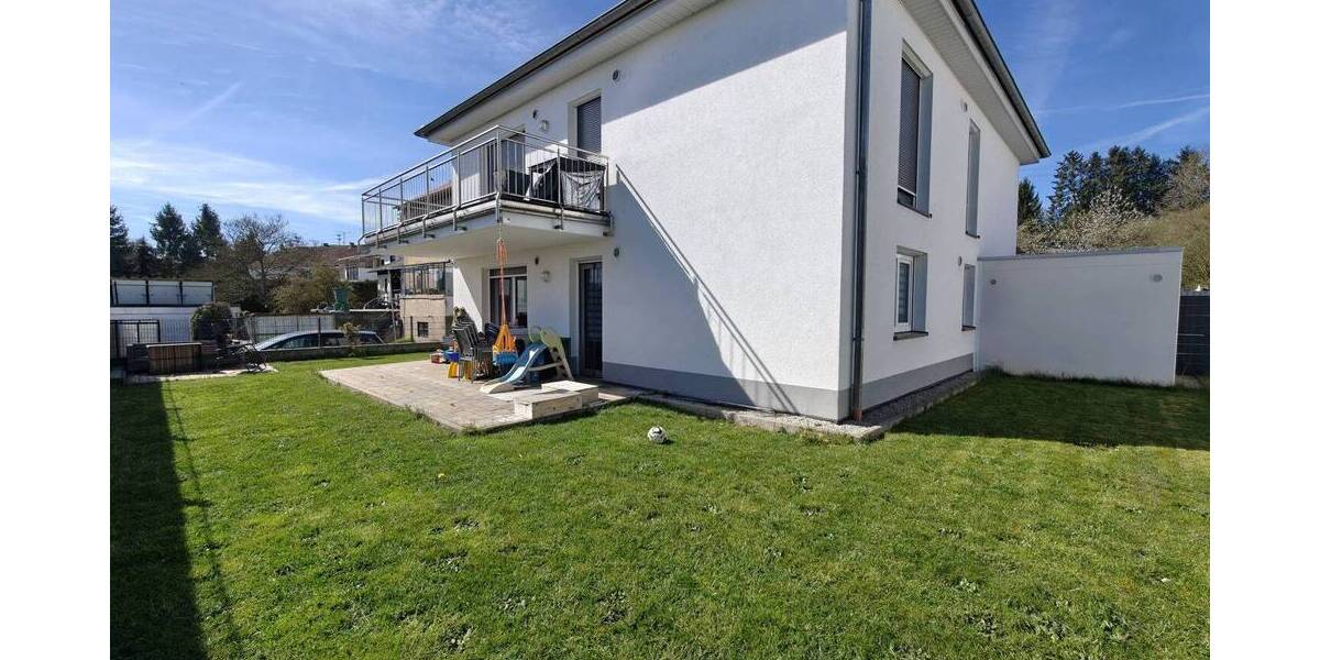 Etagenwohnung Schmelz Hüttersdorf - 3 Zimmer, 101 m&sup2;, 800&euro; | Angebot:26154814